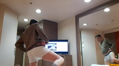 Snapshot of martilas1997 chatting on February 11, 3:50 pm joshep online show from February 11, 3:50 pm