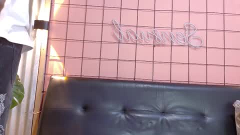 Martin online show from November 17, 1:22 am