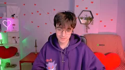 Snapshot of martin_neil chatting on February 13, 6:53 am Martin online show from February 13, 6:53 am