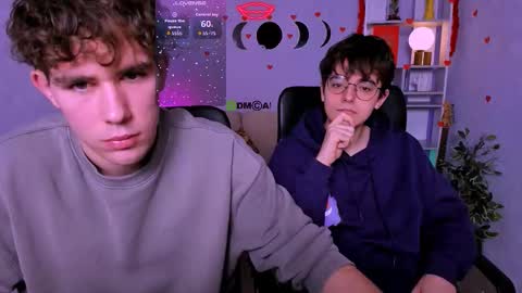 Snapshot of martin_neil chatting on February 20, 6:48 am Martin online show from February 20, 6:48 am