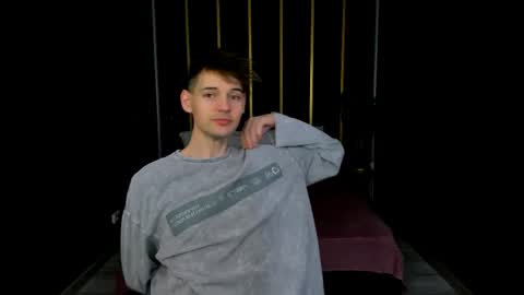 Martin online show from April 6, 11:00 am