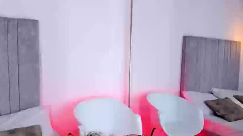 mari online show from January 9, 8:10 pm