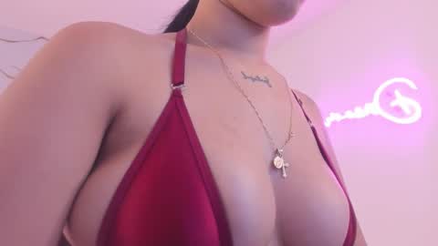   online show from February 6, 12:30 pm