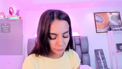 Martina online show from October 31, 1:45 pm