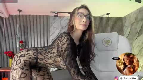 Martina  online show from March 2, 6:37 pm