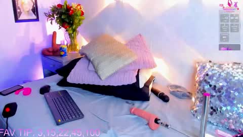 martina mIIler online show from February 20, 2:19 am