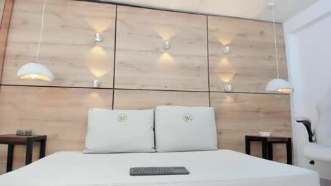 martina touss  online show from March 7, 2:25 am