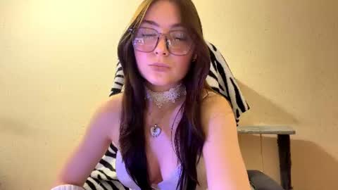 Snapshot of martinaascolese chatting on August 6, 2:52 pm Scarlet online show from August 6, 2:52 pm