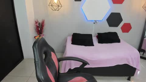 Martina online show from January 12, 7:43 am