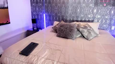 martina rizzi online show from January 16, 4:16 am