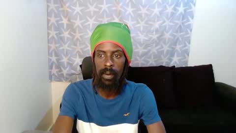 Snapshot of martineznn64 chatting on February 1, 7:40 am martineznn64 online show from February 1, 7:40 am