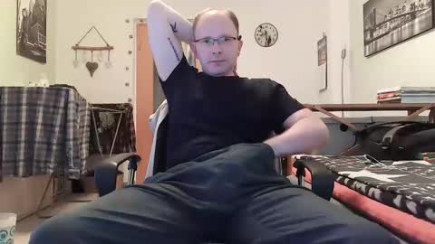 Martin online show from October 16, 3:46 pm