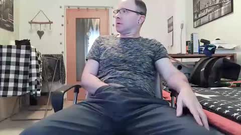 Snapshot of martingersdorf85 chatting on November 10, 12:04 pm Martin online show from November 10, 12:04 pm