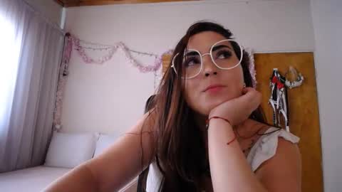 Snapshot of martiniella chatting on February 26, 8:19 pm Antonella Martini online show from February 26, 8:19 pm