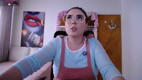 Snapshot of martiniella chatting on July 15, 10:04 pm Antonella Martini online show from July 15, 10:04 pm