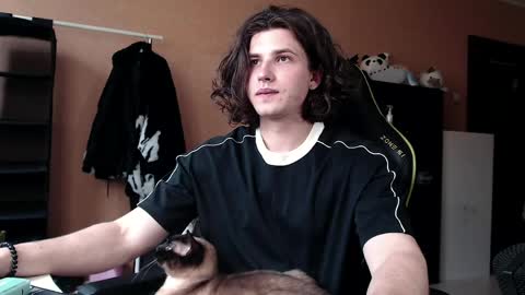 Snapshot of martinlutar420 chatting on May 11, 12:33 pm Daddy Marty online show from May 11, 12:33 pm