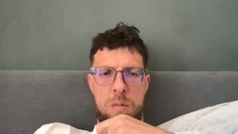 martinmagic467657 online show from April 23, 9:41 am