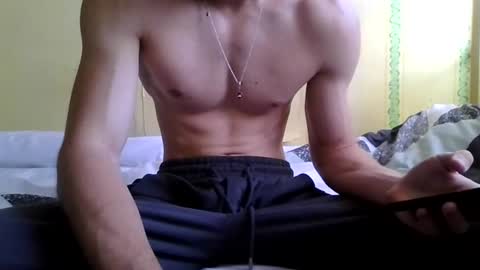 Snapshot of martinmonke chatting on July 19, 9:46 am FreakyM online show from July 19, 9:46 am