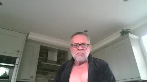 Snapshot of martinrgbxxxx chatting on October 11, 9:19 am martinrgbxxxx online show from October 11, 9:19 am