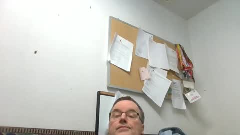 Snapshot of marty1688 chatting on January 9, 12:09 pm marty1688 online show from January 9, 12:09 pm