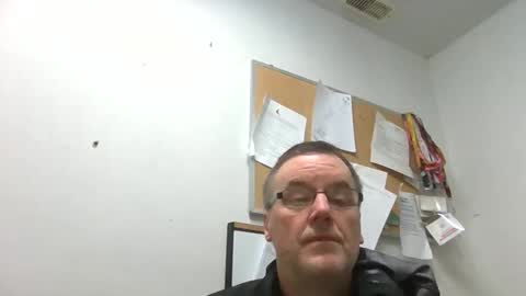 Snapshot of marty1688 chatting on February 21, 11:22 am marty1688 online show from February 21, 11:22 am