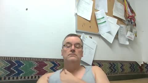 Snapshot of marty1688 chatting on September 15, 11:10 am marty1688 online show from September 15, 11:10 am