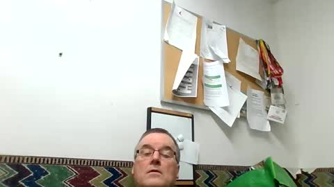 Snapshot of marty1688 chatting on May 18, 11:16 am marty1688 online show from May 18, 11:16 am