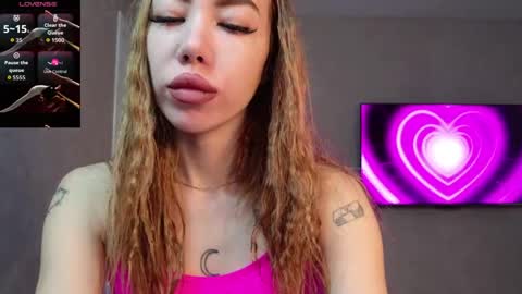 Snapshot of mary_brent chatting on May 17, 9:28 am Mery online show from May 17, 9:28 am