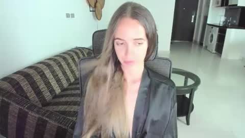 Mary Jane online show from July 13, 5:21 am