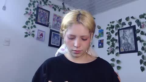                      100   online show from January 12, 5:03 am