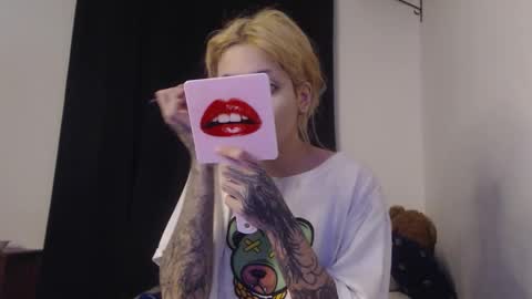                      100   online show from March 6, 6:37 pm