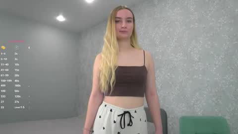 Mary . online show from October 16, 2:56 am