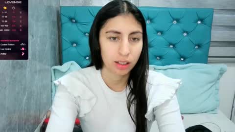  Mary Moon  online show from December 18, 11:02 am