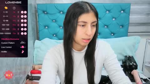  Mary Moon  online show from September 15, 11:32 am