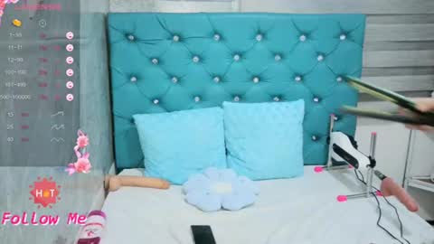 Snapshot of mary_mood_ chatting on July 9, 10:41 am Mary Moon online show from July 9, 10:41 am