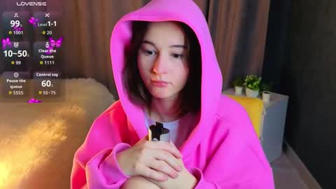 Snapshot of mary_smit chatting on October 4, 6:50 pm mary online show from October 4, 6:50 pm