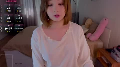 Snapshot of mary_u chatting on May 9, 4:39 am Ur Mary online show from May 9, 4:39 am