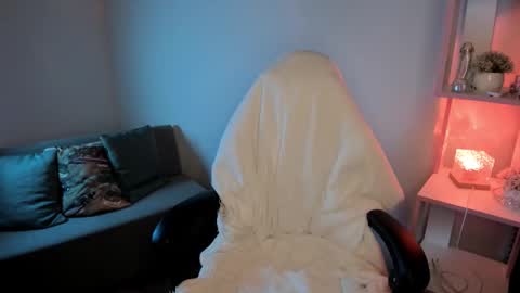 Mary GTM3Mon Wed Thu Sat Sun 0400 am-1030pm online show from October 5, 1:04 am