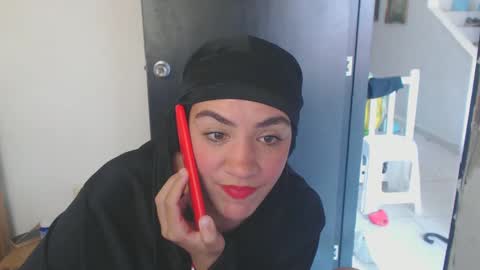 maryam_arabicmilk online show from December 6, 3:44 pm