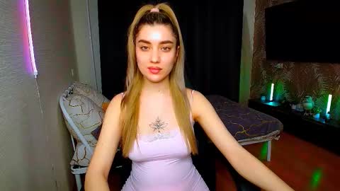Snapshot of maryam_xs chatting on March 26, 12:33 pm maryam online show from March 26, 12:33 pm