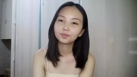 Snapshot of marybellegalaviz chatting on June 26, 12:09 pm Lily online show from June 26, 12:09 pm