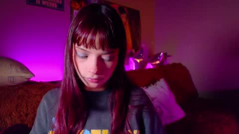 Snapshot of maryberry__ chatting on May 8, 7:14 am online show from May 8, 7:14 am