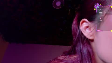 Snapshot of maryberry__ chatting on June 5, 4:41 am online show from June 5, 4:41 am