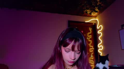 Snapshot of maryberry__ chatting on June 5, 6:52 am online show from June 5, 6:52 am