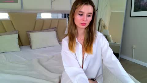 Snapshot of marybeth_snow chatting on March 5, 5:08 pm Marybeth online show from March 5, 5:08 pm