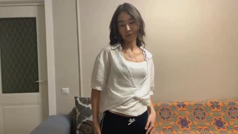 Snapshot of marybethaimone chatting on May 2, 6:51 am marybethaimone online show from May 2, 6:51 am