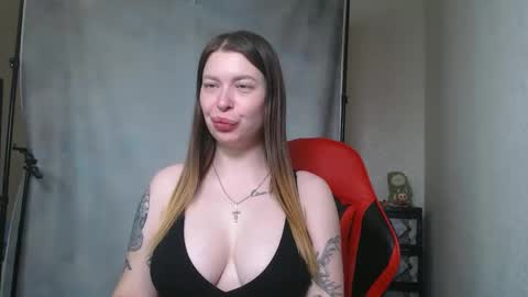 maryh0tlove online show from December 4, 8:56 am