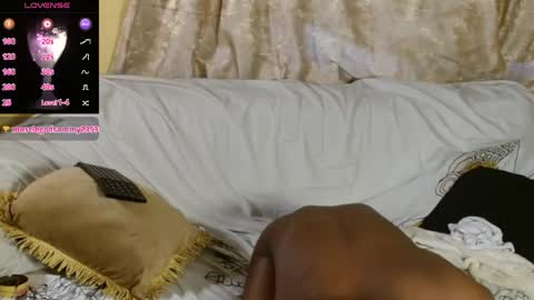 maryjane online show from April 25, 6:16 am