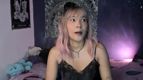 maria online show from December 4, 9:40 am