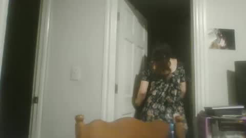 Snapshot of maryjaneflowers chatting on March 31, 9:10 am maryjaneflowers online show from March 31, 9:10 am